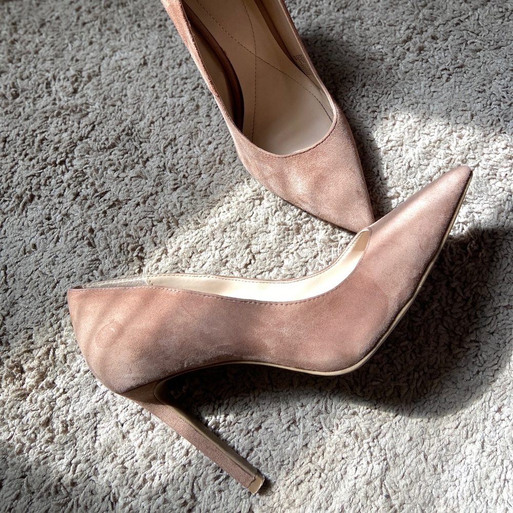 Tan pointed toe pumps
